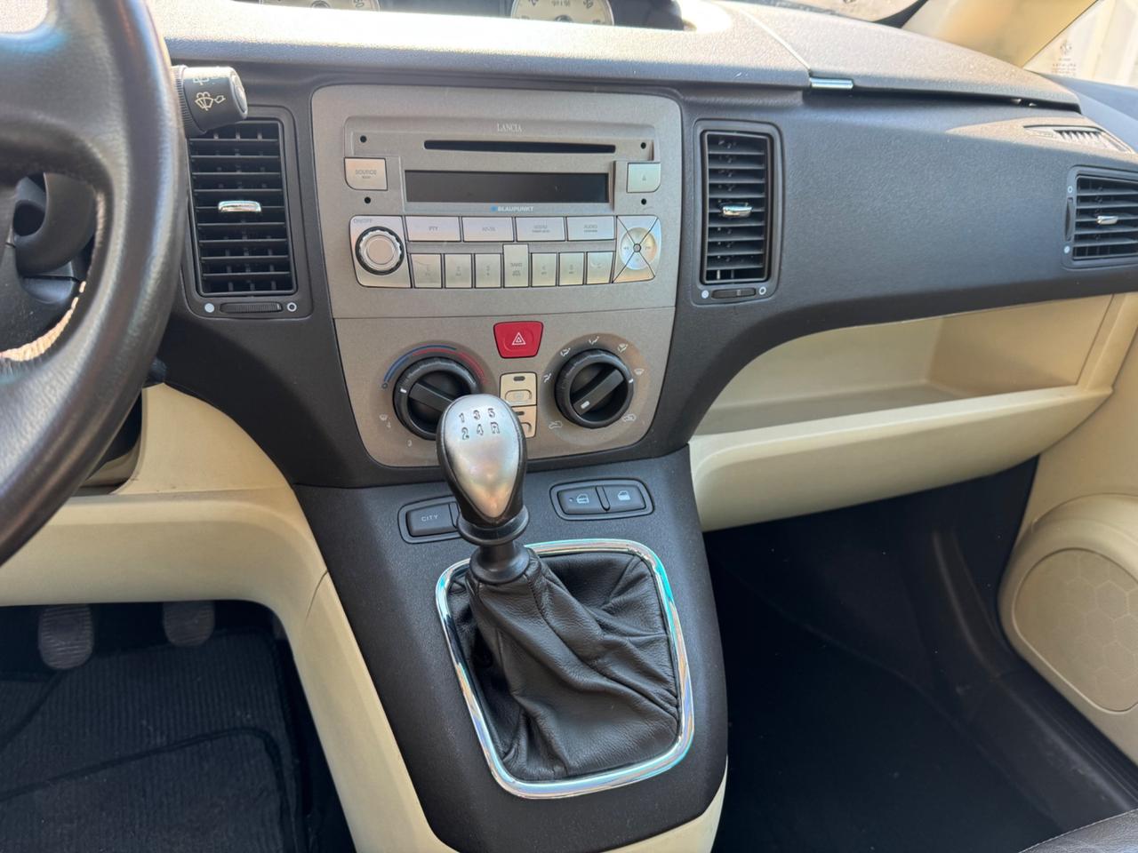 Lancia MUSA 1.4 BENZINA 95CV Platino 2005