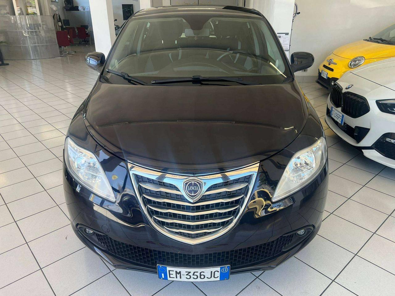 Lancia Ypsilon Ypsilon III 1.2 8v Silver SOLO 112.