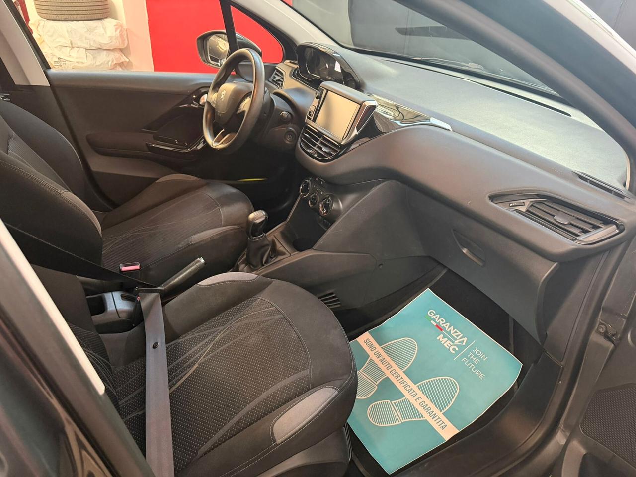 Peugeot 208 1.2 VTi 82 CV 5 porte Active