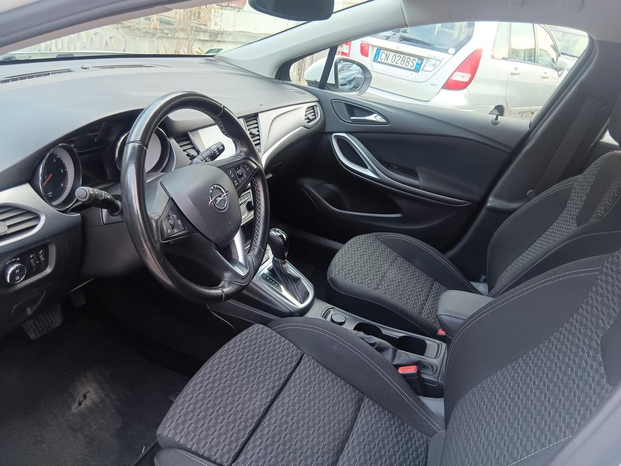 Opel Astra 1.6 CDTi 136CV Start&Stop Sports Tourer Business