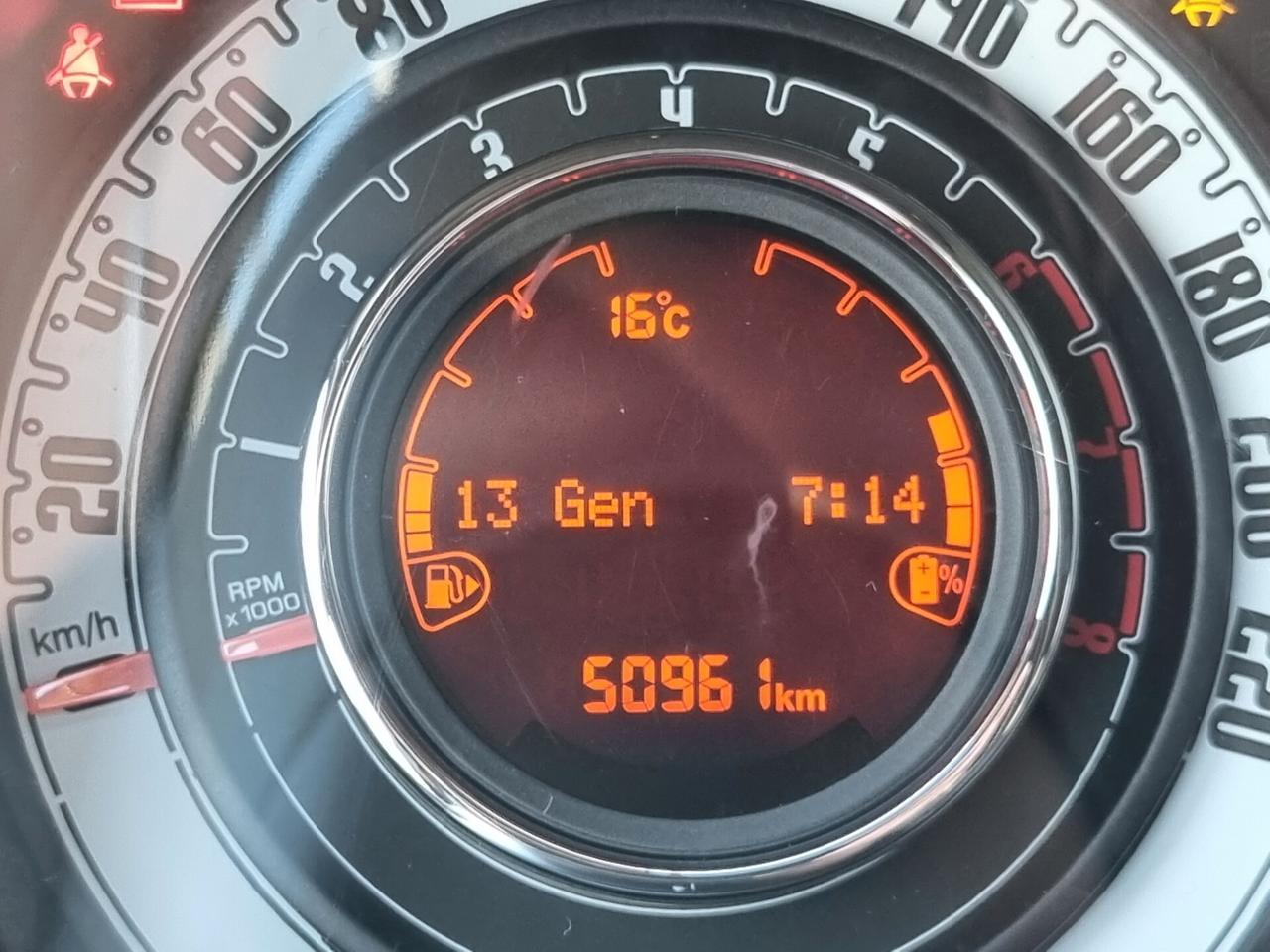 Fiat 500 III 1.0 hybrid Connect 70cv