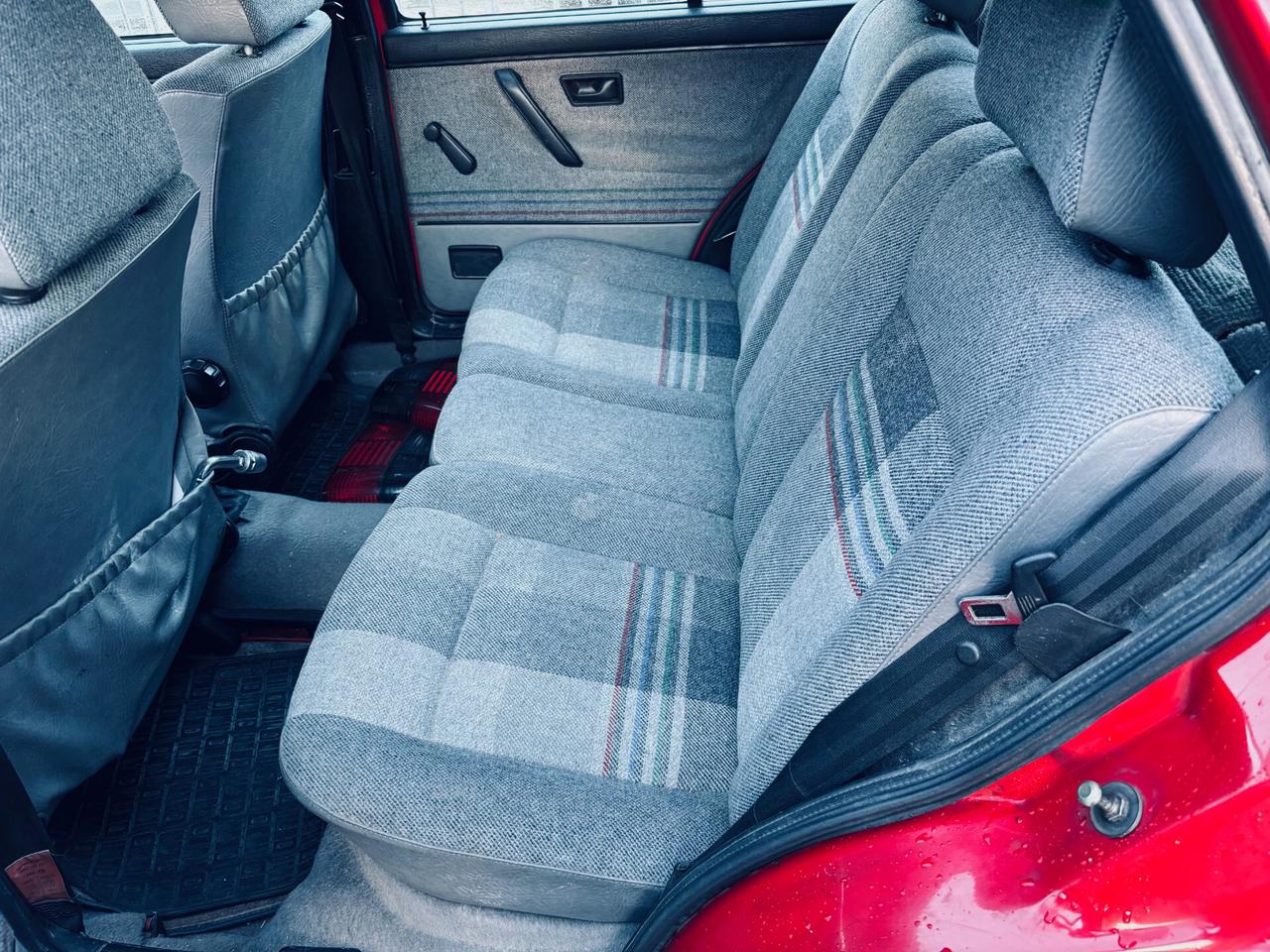 Volkswagen Golf 1800i cat 5 porte 4x4 Country