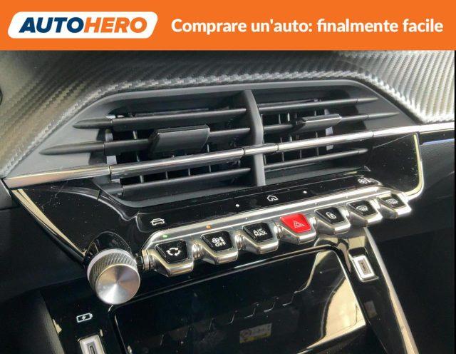 PEUGEOT 2008 Hybrid 136 e-DCS6 GT