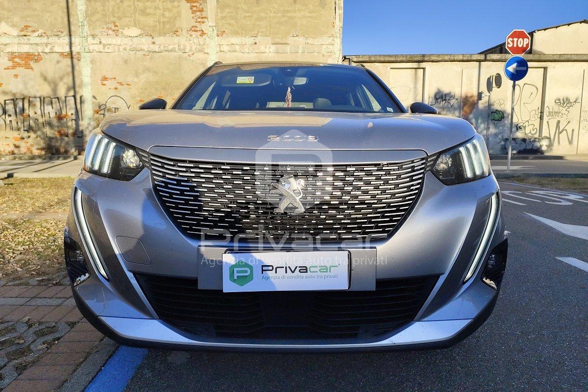 PEUGEOT 2008 motore elettrico 136 CV GT