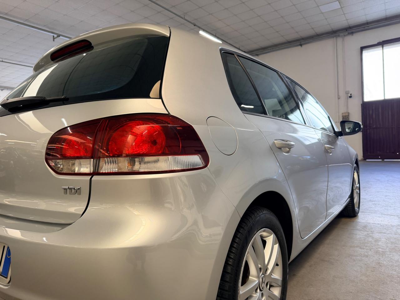 Volkswagen Golf 1.6 TDI DPF DSG 5p. Highline