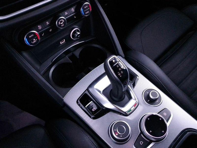 Alfa Romeo Stelvio 2.2 t Veloce Q4 210cv auto