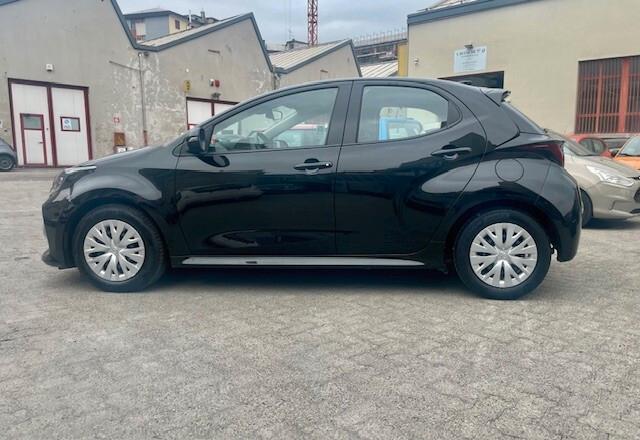 Toyota Yaris 1.5 Hybrid 5 porte Business UNIPROP. OFFERTA PROMO!!!!!