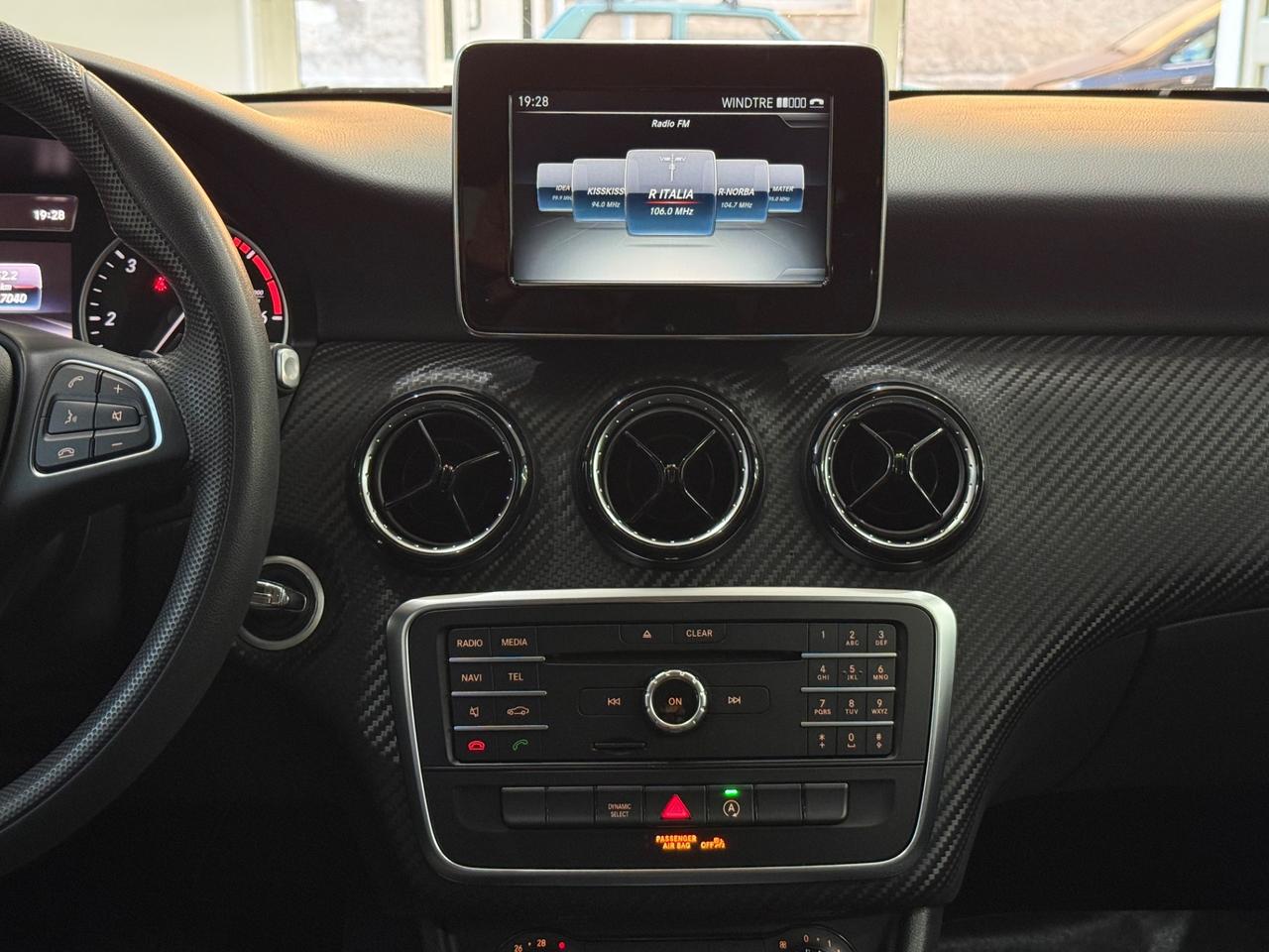 Mercedes-benz GLA 180 d Automatic Business