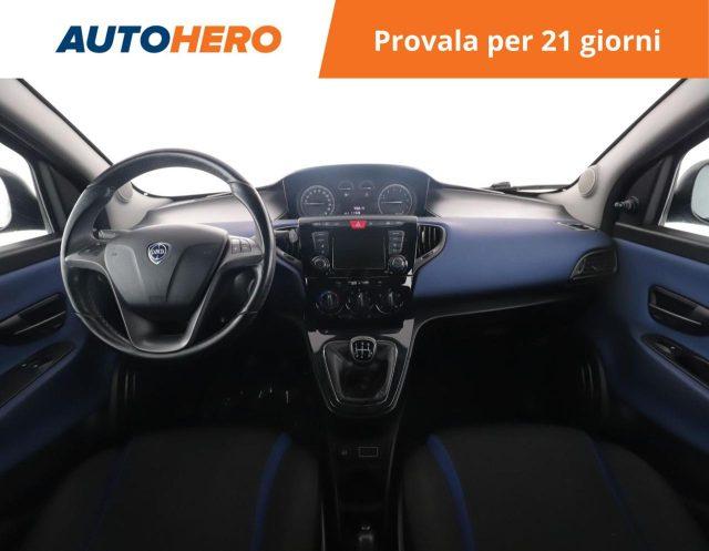 LANCIA Ypsilon 1.2 69 CV 5 porte Silver