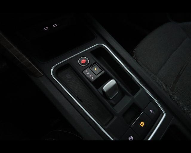 SEAT Leon 1.5 eTSI 150 CV DSG Xcellence