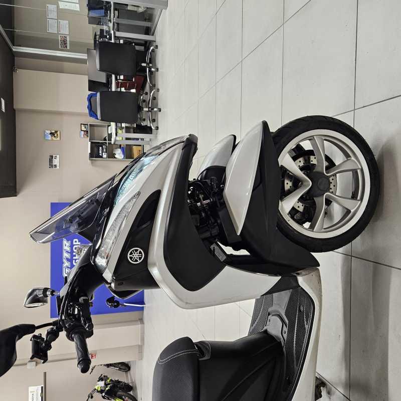 Yamaha Tricity 125 - 2016
