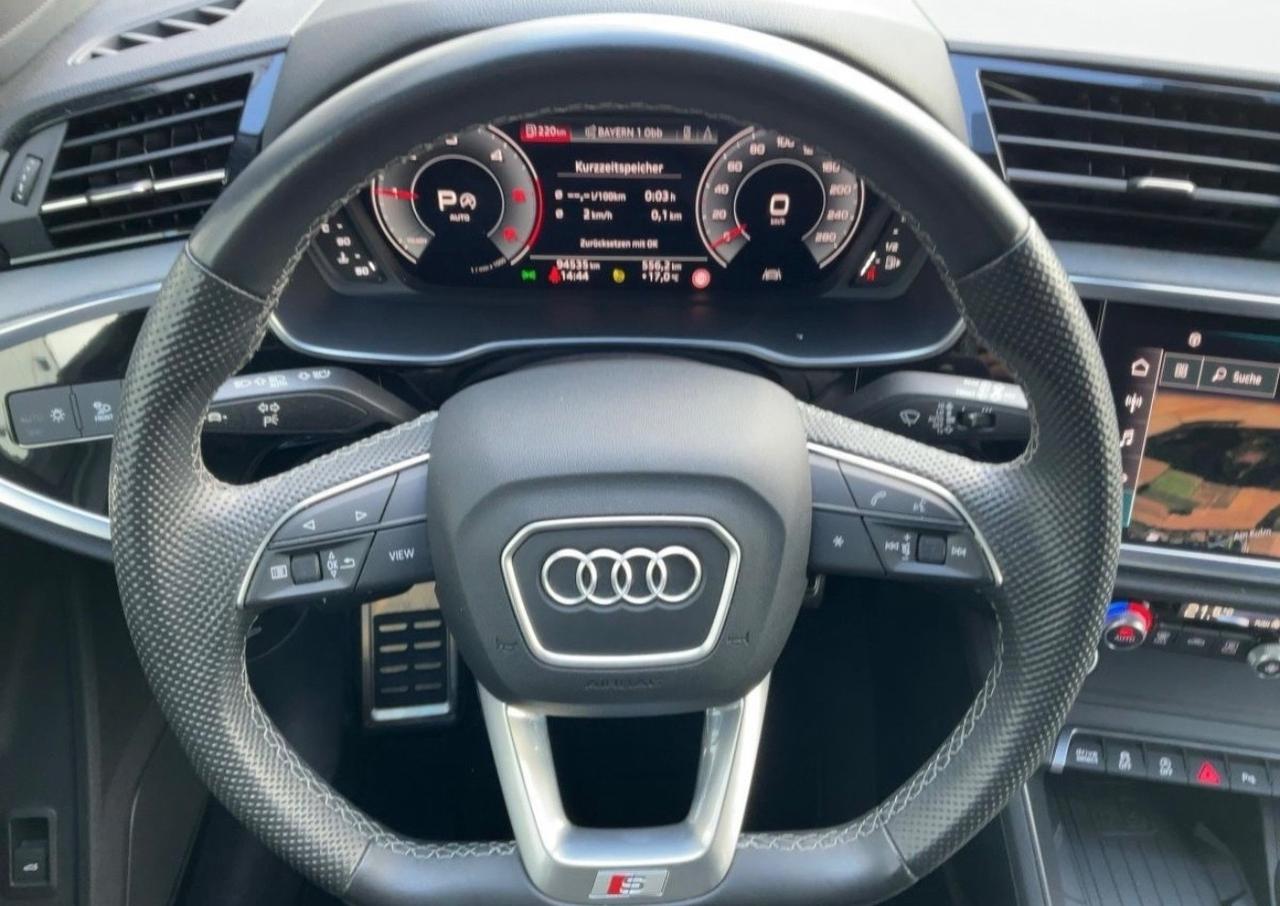 Audi Q3 35 TFSI S tronic S line edition 200cv Matrix Sonos