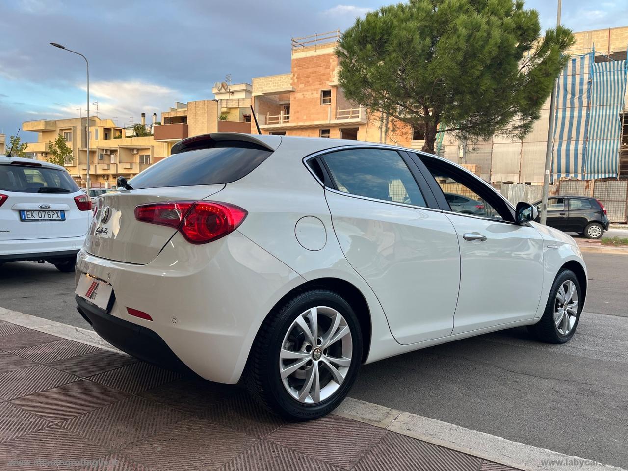 ALFA ROMEO Giulietta 1.6 JTDm-2 105 CV Exclusive