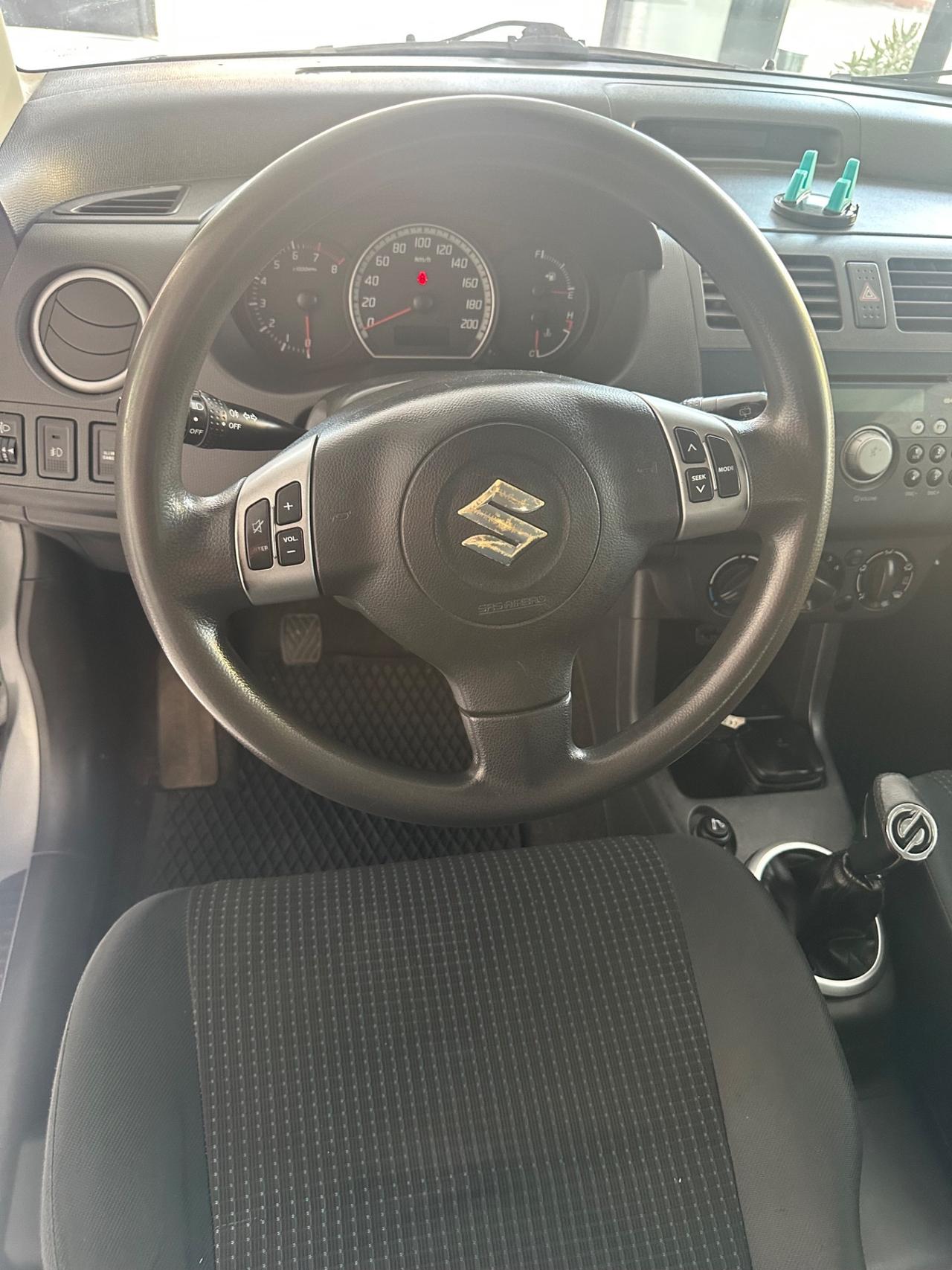 Suzuki Swift 1.3 5p. GL