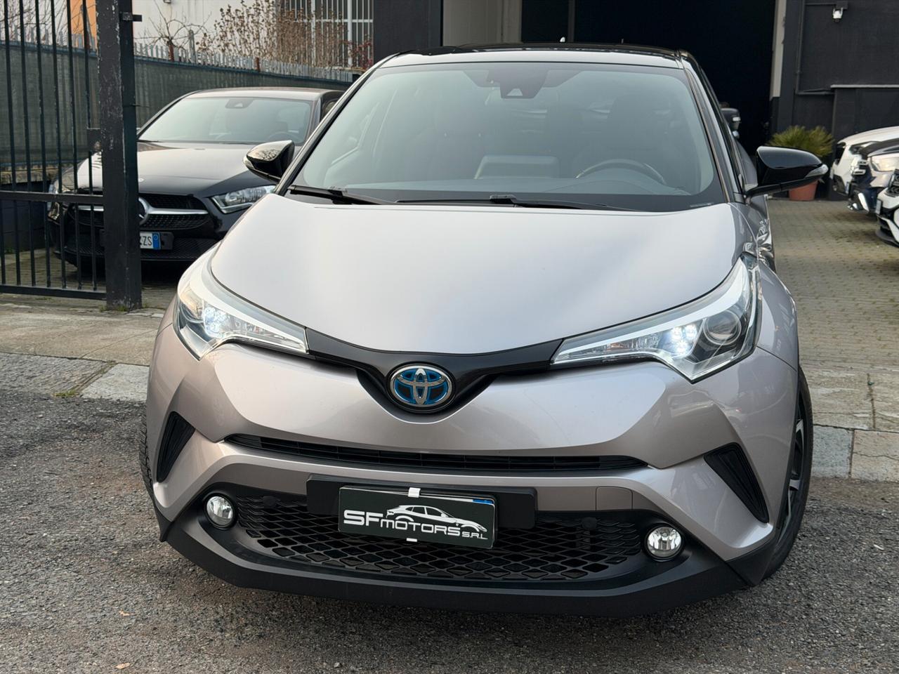 Toyota C-HR 1.8 Hybrid E-CVT Lounge