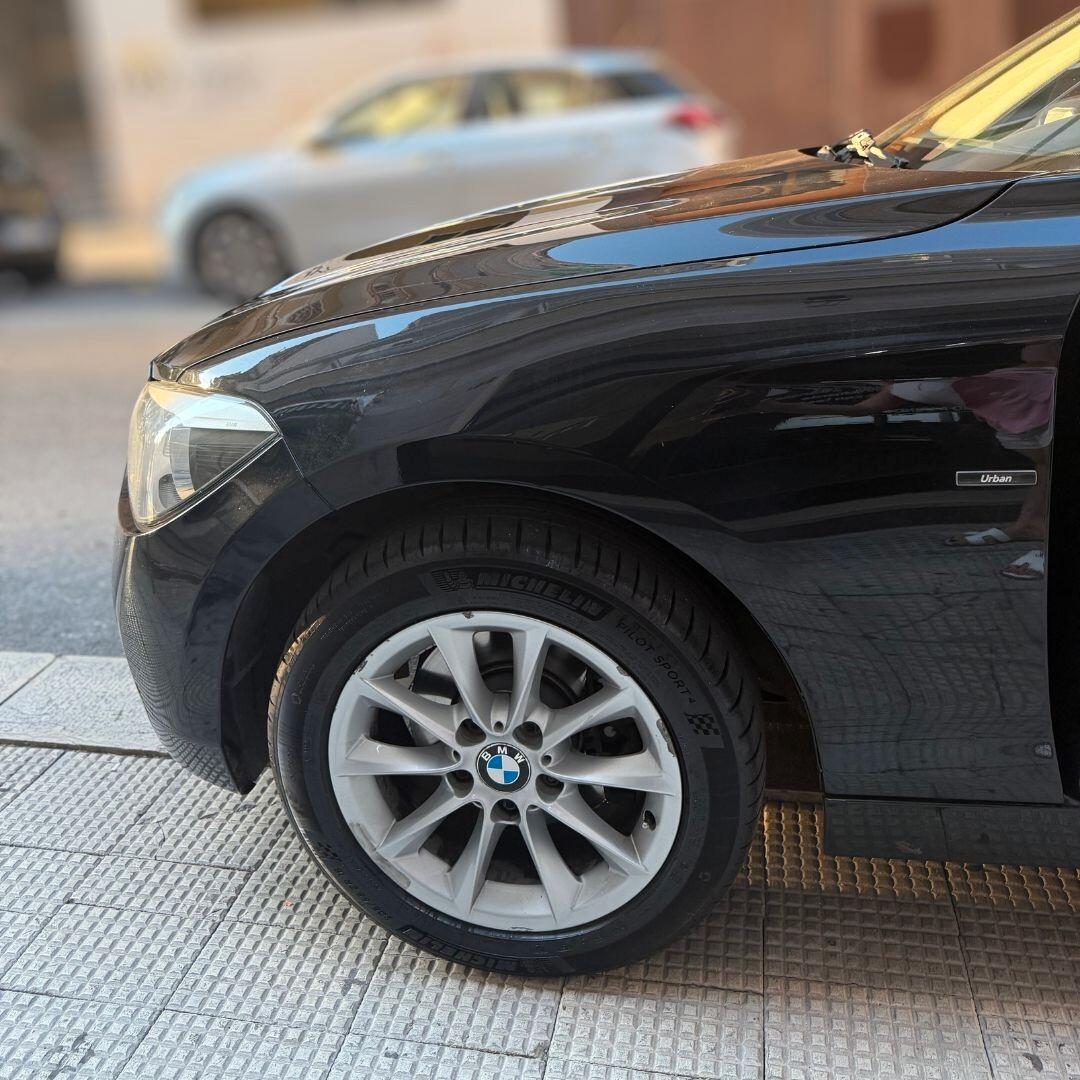 BMW Serie 1 120d 5p. Urban