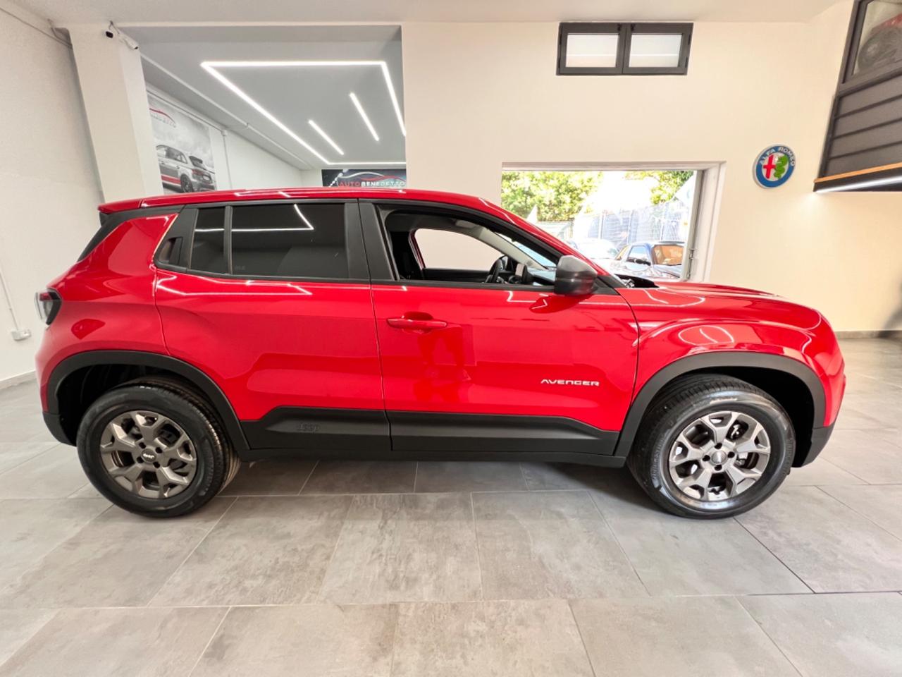 Jeep Avenger 1.2 Turbo 100 CV MHEV Longitude