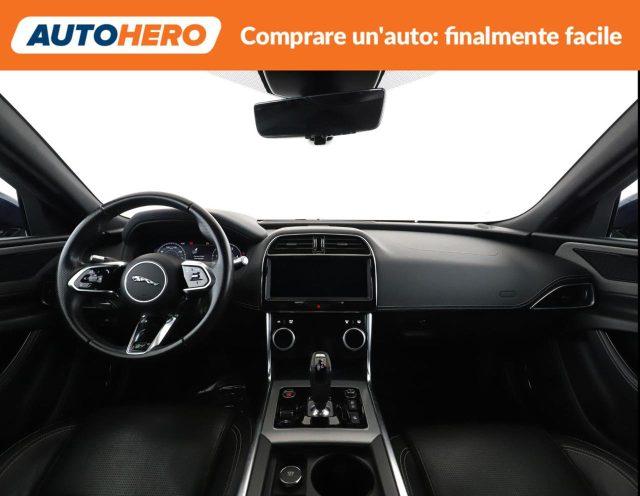 JAGUAR XE 2.0 D 180 CV AWD aut. R-Dynamic S
