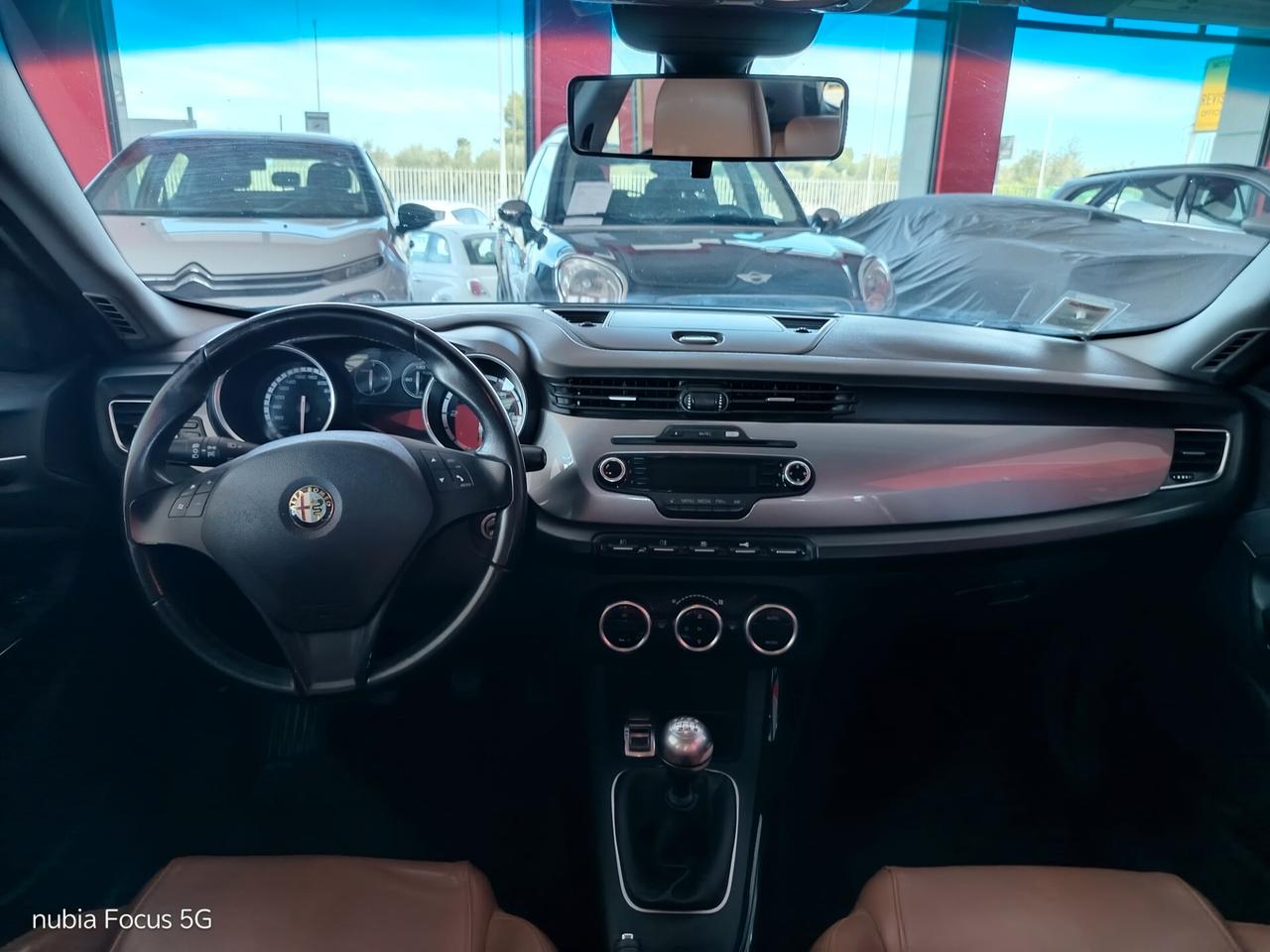 Alfa Romeo Giulietta 1.6 JTDm-2 105 CV Exclusive