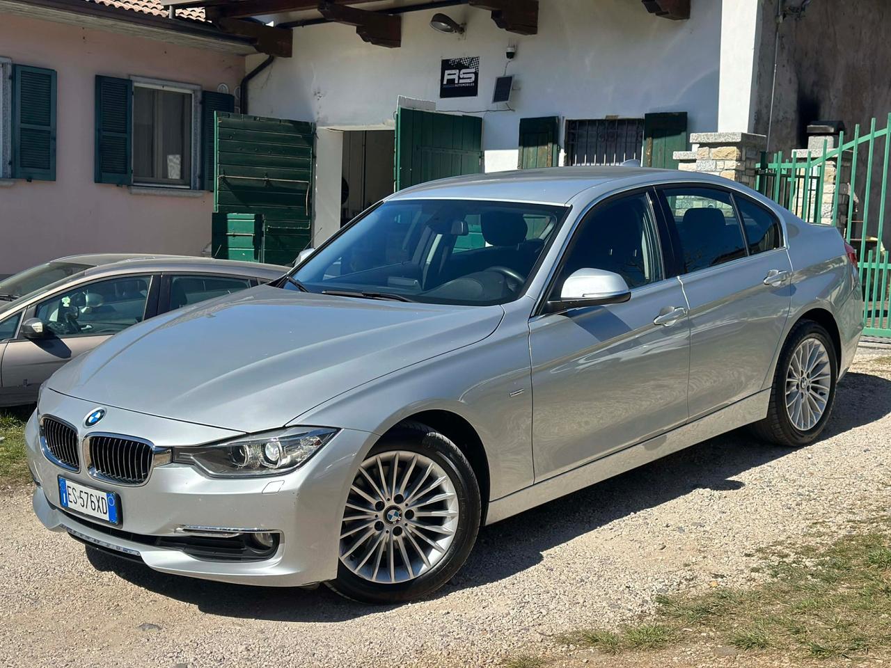 Bmw 320d LUXURY KMCERT UNICOPR KMCERT
