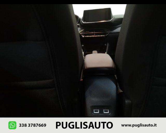 PEUGEOT 2008 motore elettrico 136 CV Allure Pack