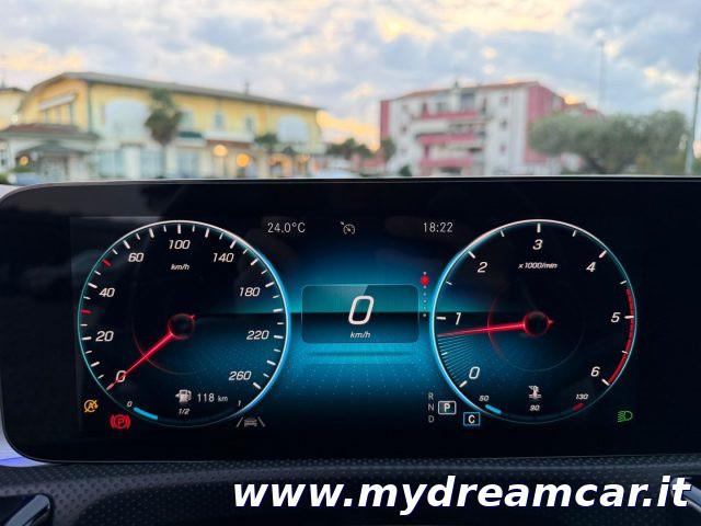 MERCEDES-BENZ A 180 d Automatic Premium Night Edition LUCI AMBIENTE
