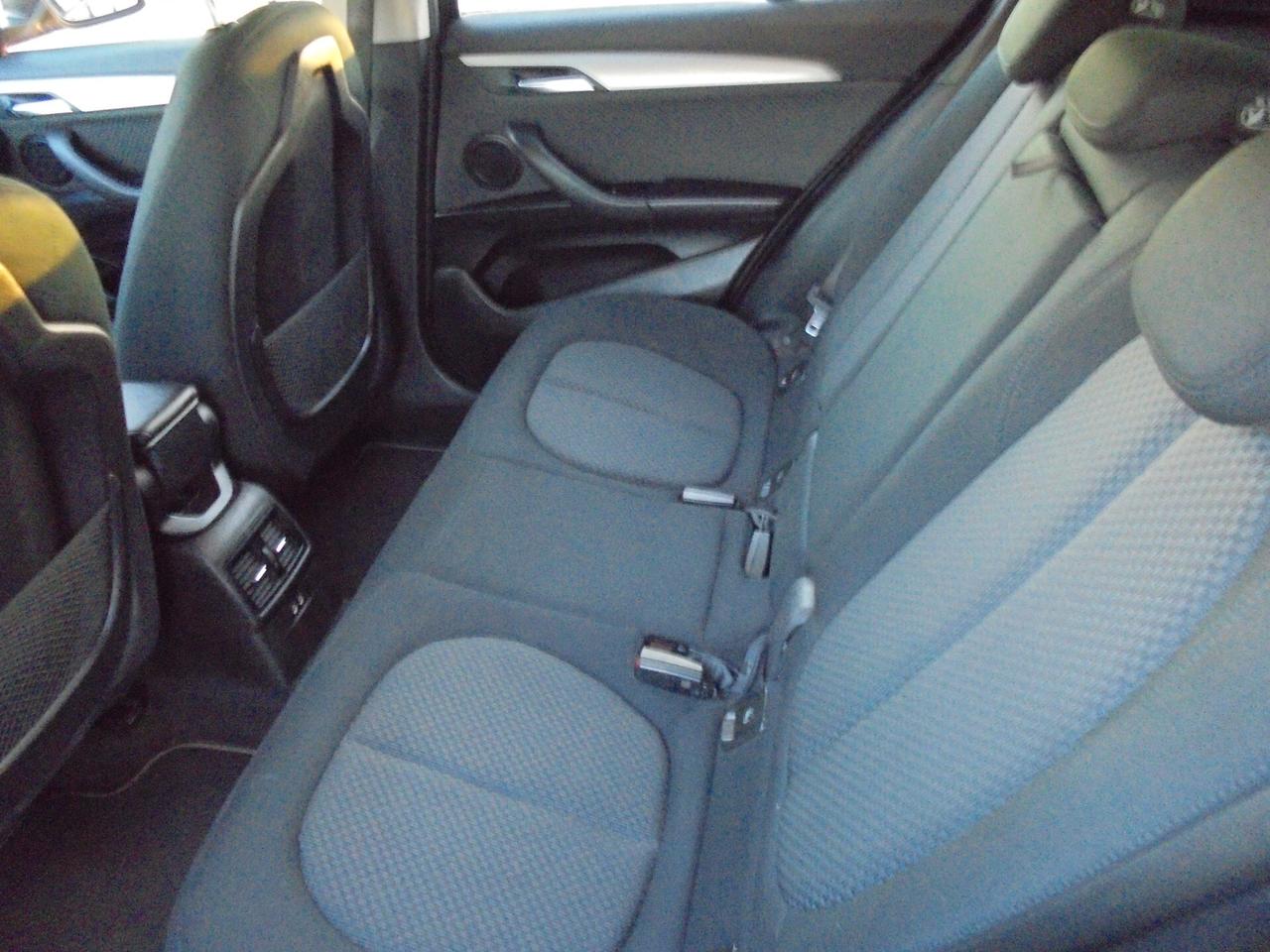Bmw X2 xDrive25e Business-X