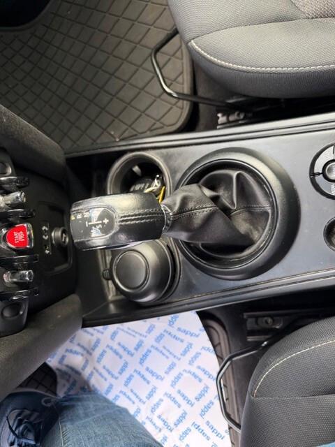 Mini Cooper D Countryman 2.0 Business Automatica