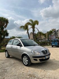 Lancia Ypsilon 1.2 Argento