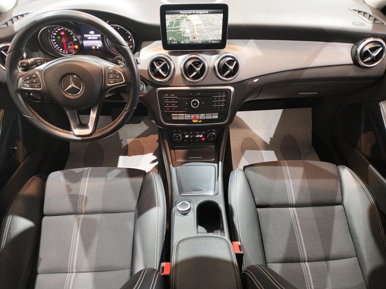 Mercedes GLA200 d Sport auto