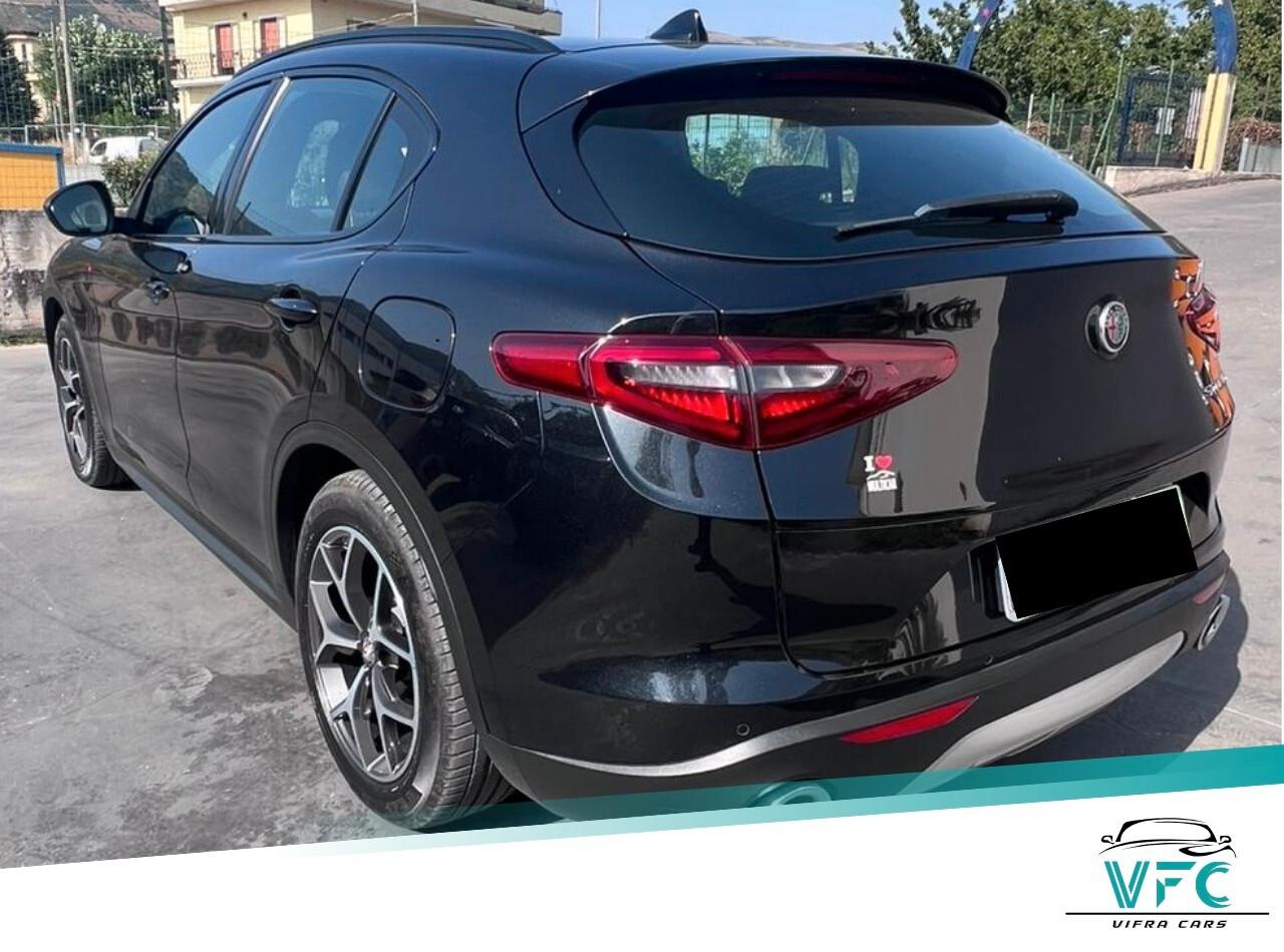 Alfa Romeo Stelvio 2.2 Turbodiesel 160 CV AT8 RWD Business