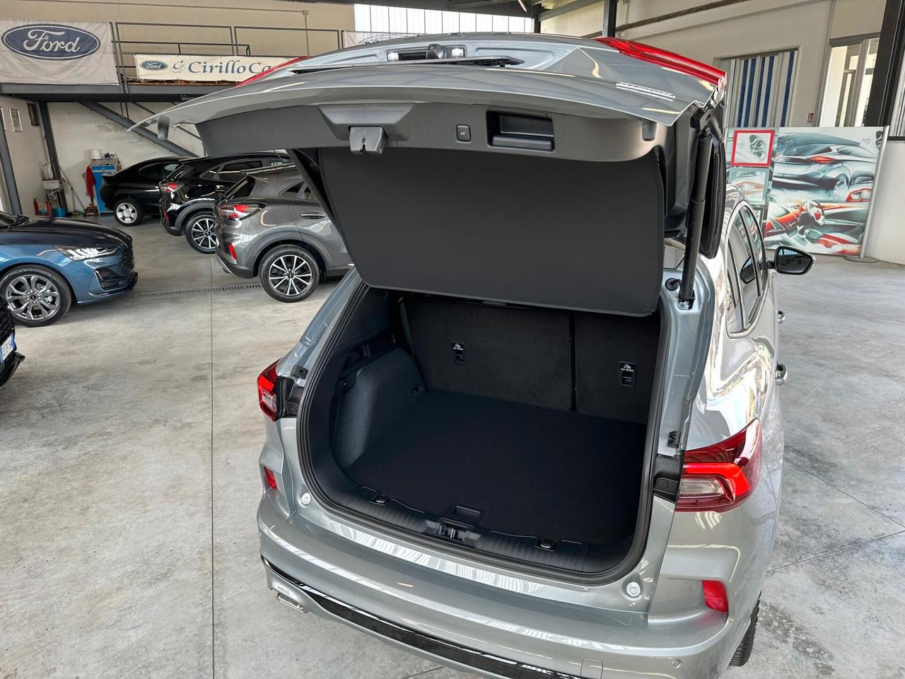 Ford Kuga 2.5 Full Hybrid 180 CV CVT 2WD ST-Line X