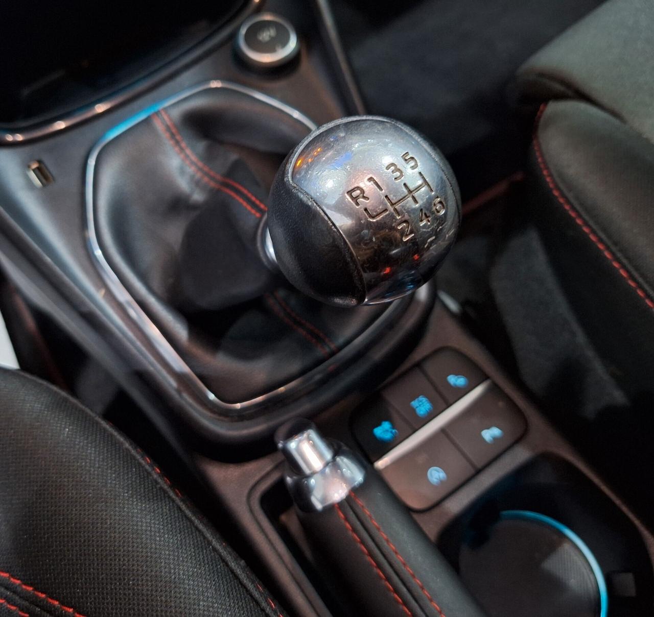 Ford Puma 1.5 EcoBlue 120 CV S&S ST-Line Design