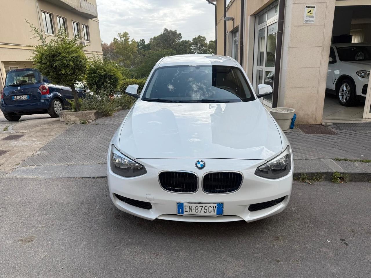 Bmw 116 116d 5p. Urban