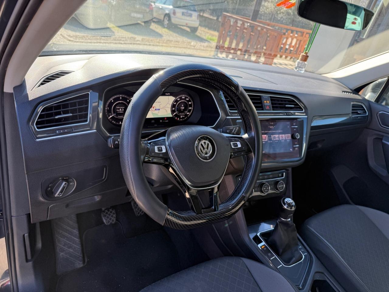 Volkswagen Tiguan 1.6 TDI SCR Style BlueMotion
