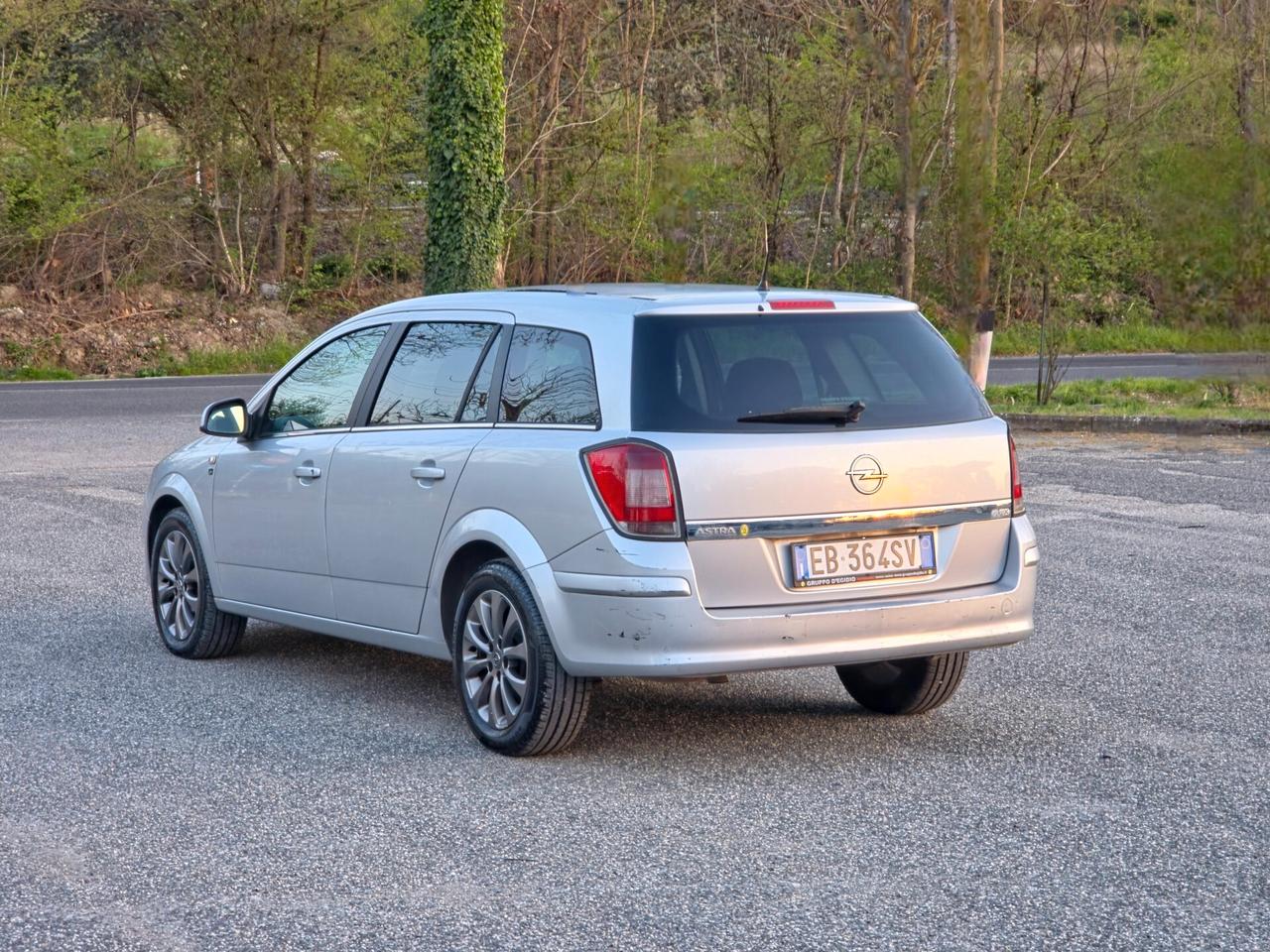 Opel Astra 1.6 16V GPL-TECH Station Wagon Edition 2010-E4 Manuale NEO