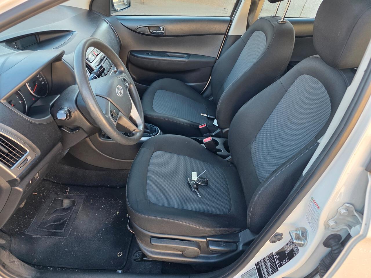 Hyundai i20 1.2 5p. Econext Sound Edition