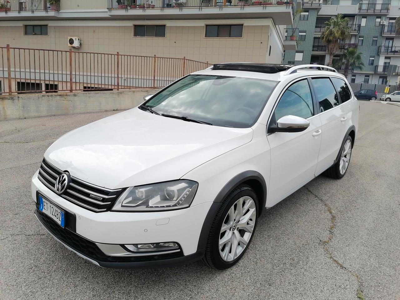 Volkswagen Passat Alltrack 2.0 TDI DSG 4motion BlueMotion Tech.
