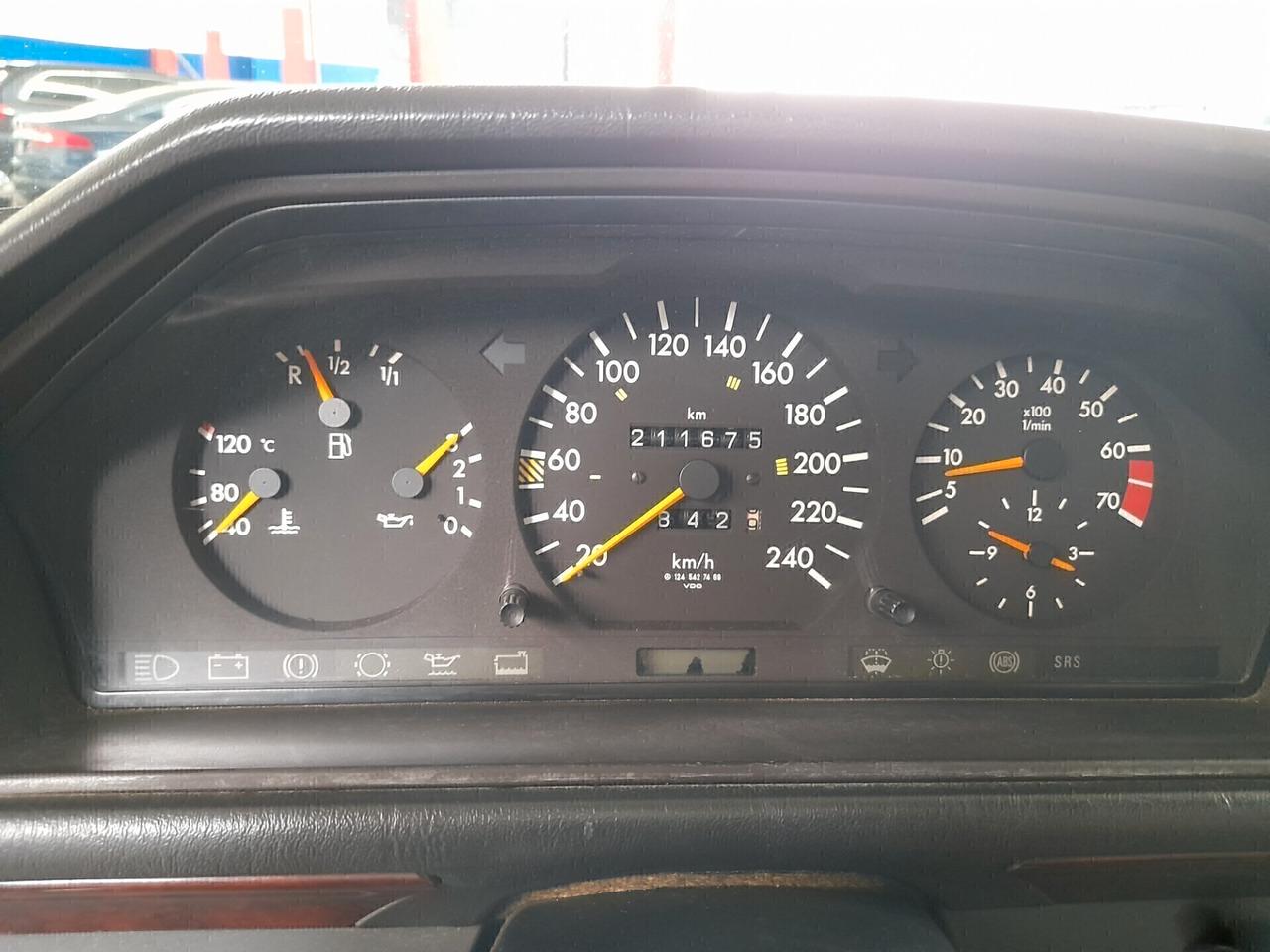 Mercedes-benz E-Series E 200 cat Cabriolet