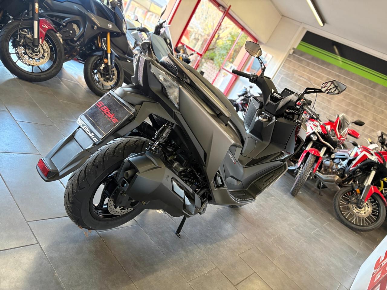 Kymco Downtown 350i GT