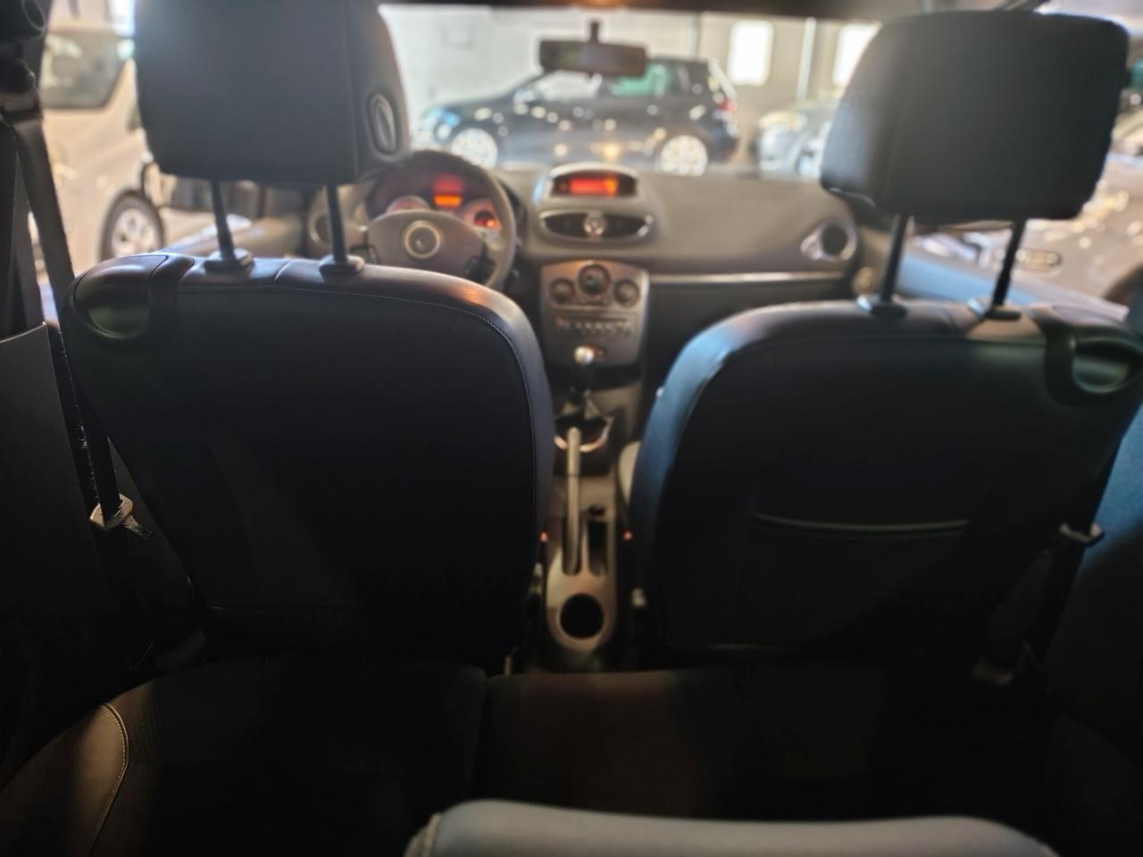 Renault Clio 1.2 16V 3 porte Le Iene