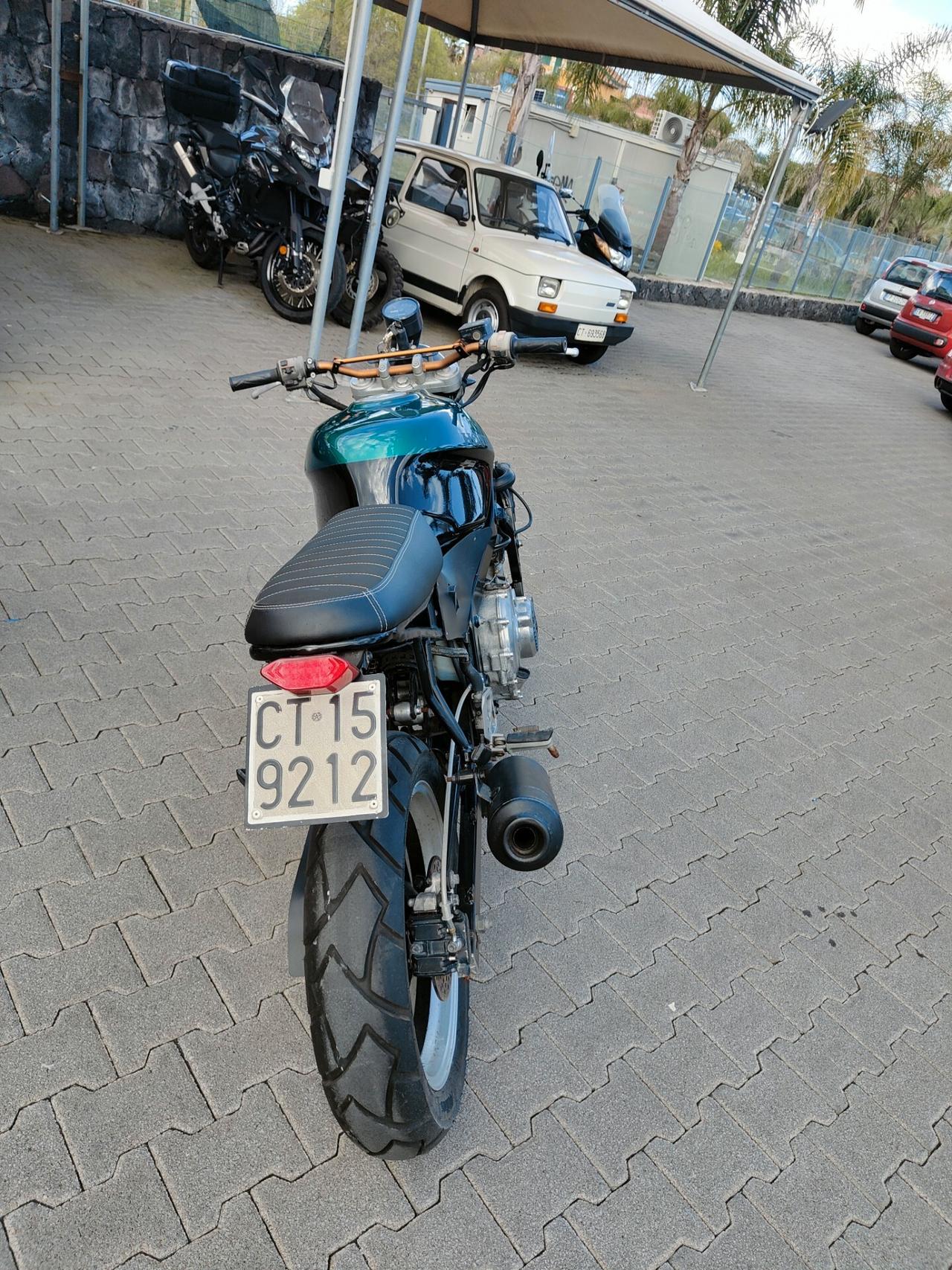 Honda CBR 600 F cafè Racer strorica