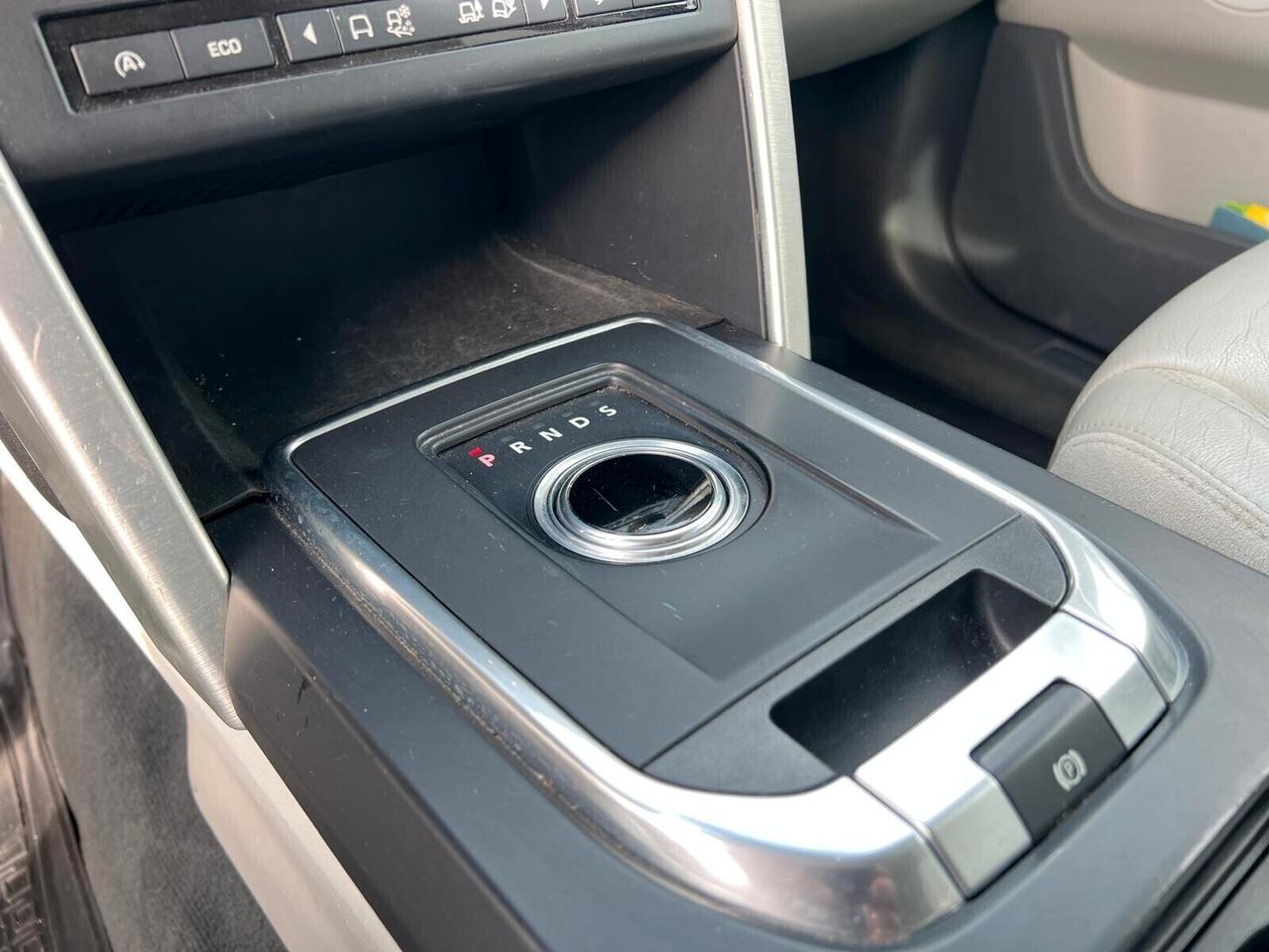 Land Rover Discovery Sport 2.0 TD4 gancio traino