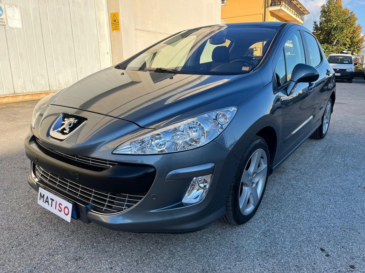 Peugeot 308 1.6 THP 150CV 5p. Féline 62000 km