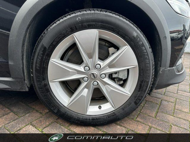 VOLVO V60 Cross Country B4 (d) AWD automatico Core