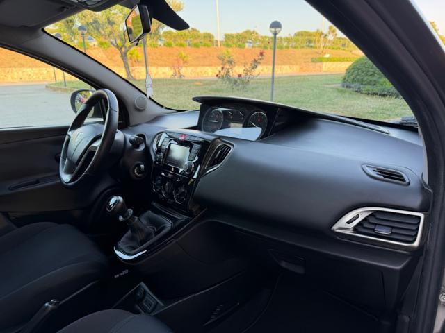 LANCIA Ypsilon 1.2 69CV GPL GOLD+SCHERMO+SENSORI+5 POSTI