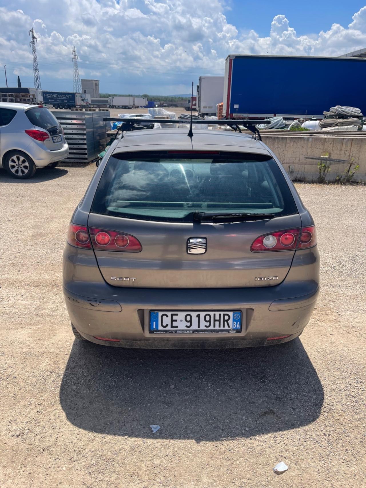Seat Ibiza 1.4 16V 5p. Signo