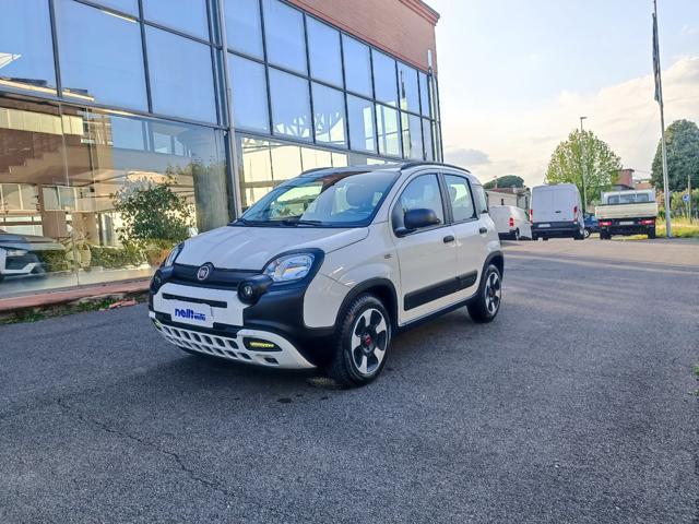 FIAT Panda 1.0 FireFly S&S Hybrid City Cross
