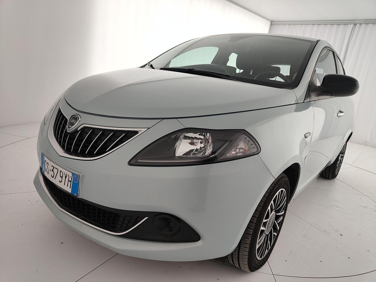 Lancia Ypsilon 1.0 FireFly 5 porte S&S Hybrid Platino