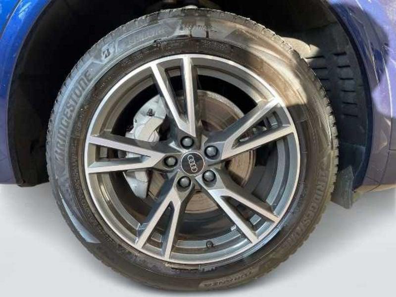 Audi Q5 II 2020 40 2.0 tdi mhev 12V S line quattro s-tronic